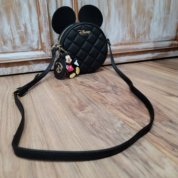 NWT Disney Mickey Mouse Quilted Crossbody - Picture 2 of 6